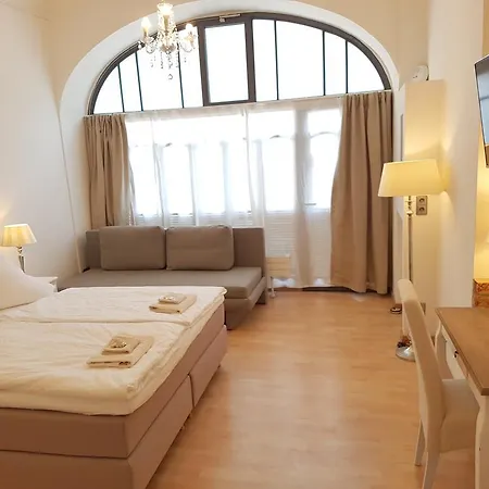 Διαμέρισμα Gastein By Rockchair L Superhost Status L 2 Bedrooms Boxspringbeds 1,5 Bathrooms - Cozy Family & Business Flair Welcomes You! Βερολίνο