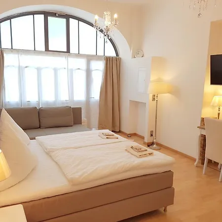 Gastein By Rockchair L Superhost Status L 2 Bedrooms Boxspringbeds 1,5 Bathrooms - Cozy Family & Business Flair Welcomes You!