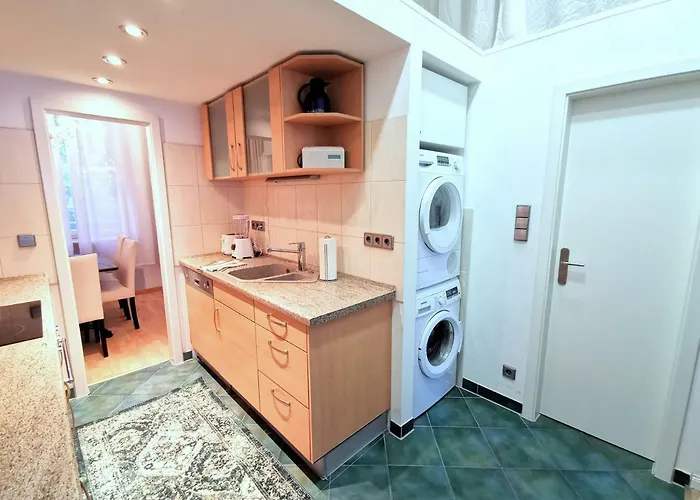 Gastein By Rockchair L Superhost Status L 2 Bedrooms Boxspringbeds 1,5 Bathrooms - Cozy Family & Business Flair Welcomes You!