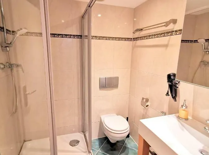 Gastein By Rockchair L Superhost Status L 2 Bedrooms Boxspringbeds 1,5 Bathrooms - Cozy Family & Business Flair Welcomes You! Apartamento