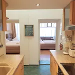 Apartment Gastein By Rockchair L Superhost Status L 2 Bedrooms Boxspringbeds 1,5 Bathrooms - Cozy Family & Business Flair Welcomes You! Berlin