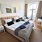 Gastein By Rockchair L Superhost Status L 2 Bedrooms Boxspringbeds 1,5 Bathrooms - Cozy Family & Business Flair Welcomes You! Apartment Berlin