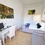 Gastein By Rockchair L Superhost Status L 2 Bedrooms Boxspringbeds 1,5 Bathrooms - Cozy Family & Business Flair Welcomes You! *