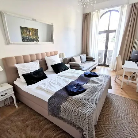 Gastein By Rockchair L Superhost Status L 2 Bedrooms Boxspringbeds 1,5 Bathrooms - Cozy Family & Business Flair Welcomes You! Apartment Berlin