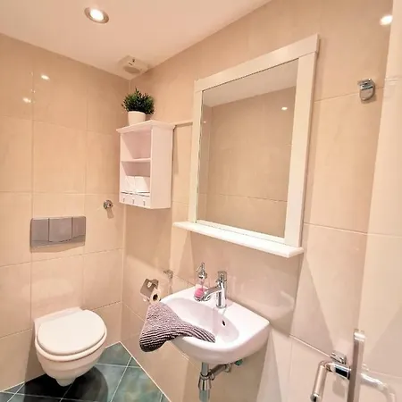 Apartment Gastein By Rockchair L Superhost Status L 2 Bedrooms Boxspringbeds 1,5 Bathrooms - Cozy Family & Business Flair Welcomes You! *