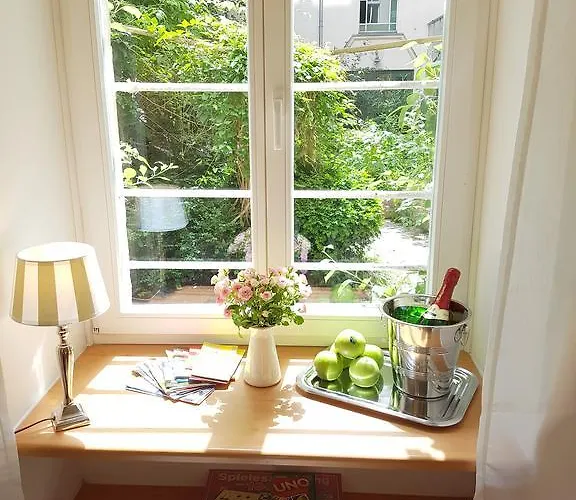 Gastein By Rockchair L Superhost Status L 2 Bedrooms Boxspringbeds 1,5 Bathrooms - Cozy Family & Business Flair Welcomes You! Berlín