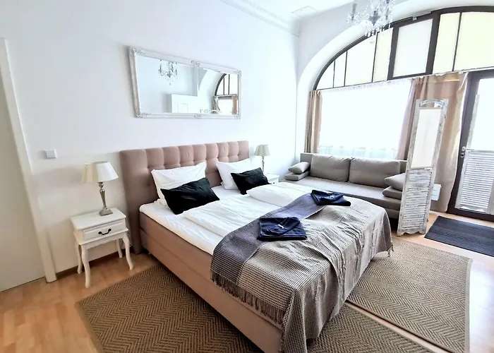 Апартаменты Gastein By Rockchair L Superhost Status L 2 Bedrooms Boxspringbeds 1,5 Bathrooms - Cozy Family & Business Flair Welcomes You! *